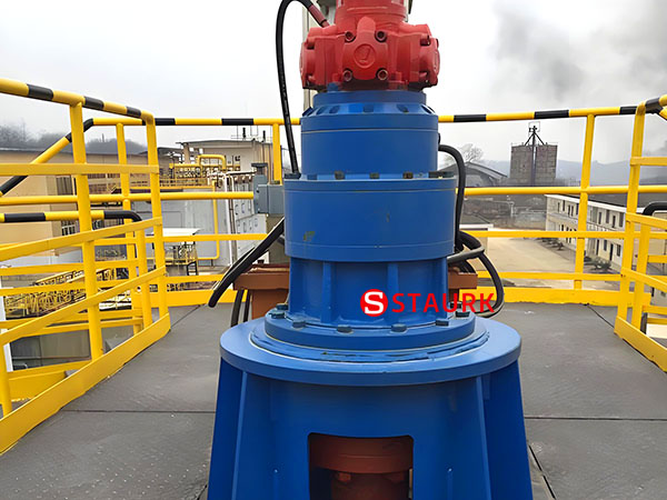 Thickener driving hydraulic station